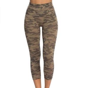 SPANX Green Camouflage Leggings High-Waisted Stretch